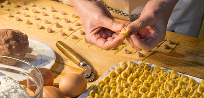 Le tortellino bolognaise : légendes, recettes et plus encore.
