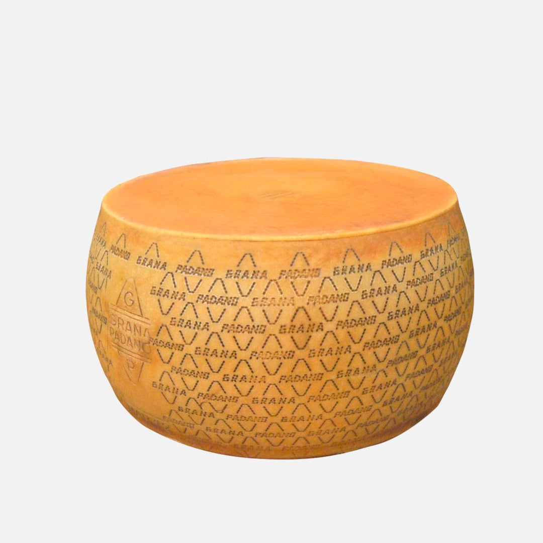 Grana Padano aged over 16 months Wheel, image size:1080x1080