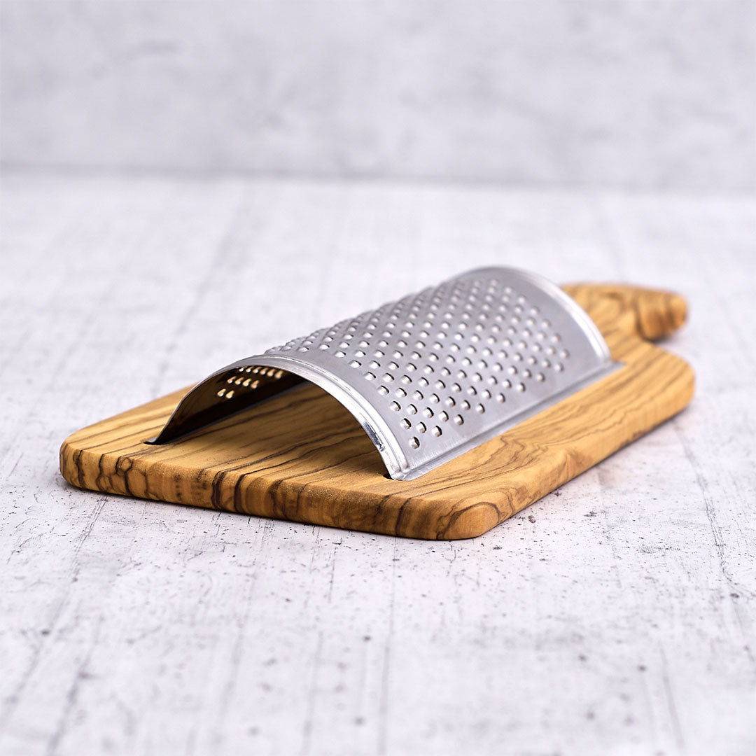 Woodly Grater & Cutting Board – Multi-Purpose Kitchen Tool