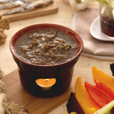 Bagna cauda Italian dish of Piedmontese cuisine - Ancient recipe