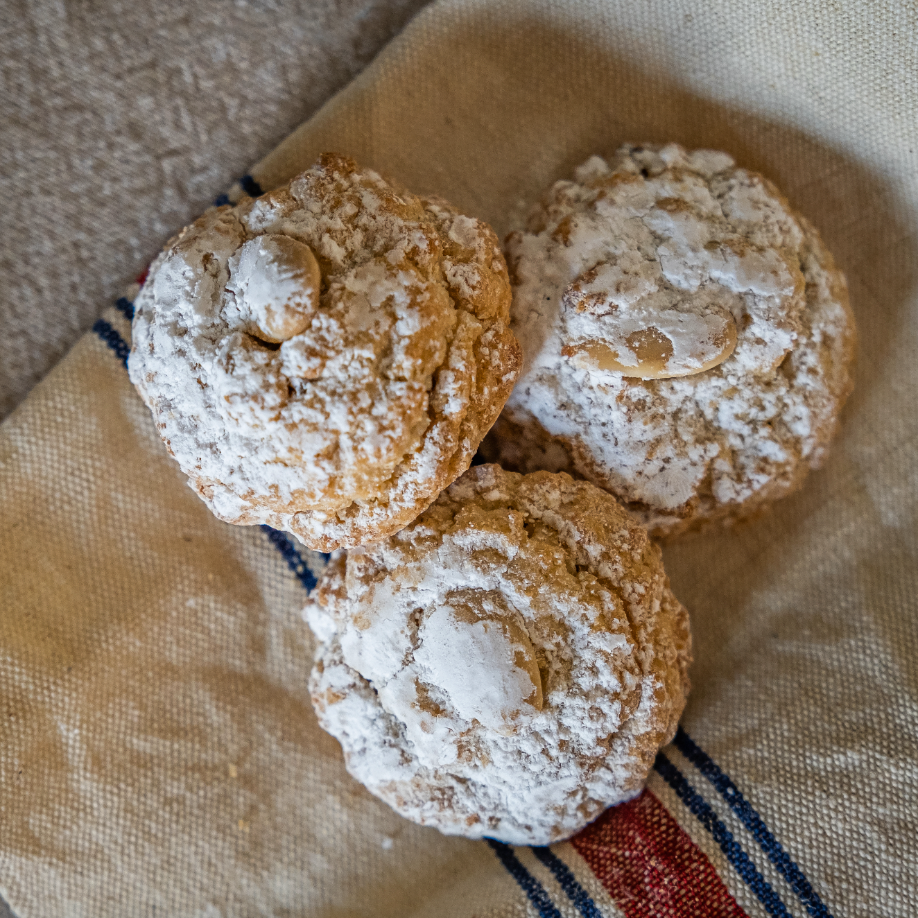 FIORI DI MANDORLA ALMOND & CHOCOLATE SOFT BON BON