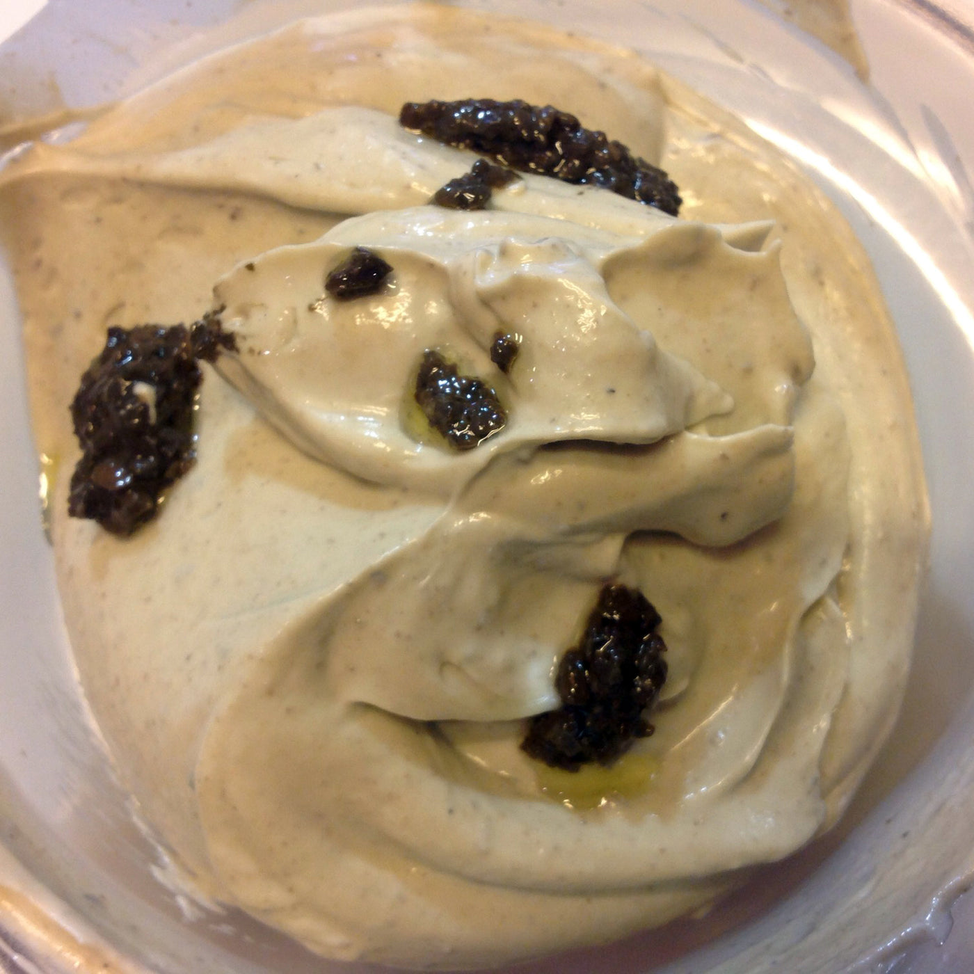 Italian Mayonnaise with summer Truffle - Maionese al Tartufo