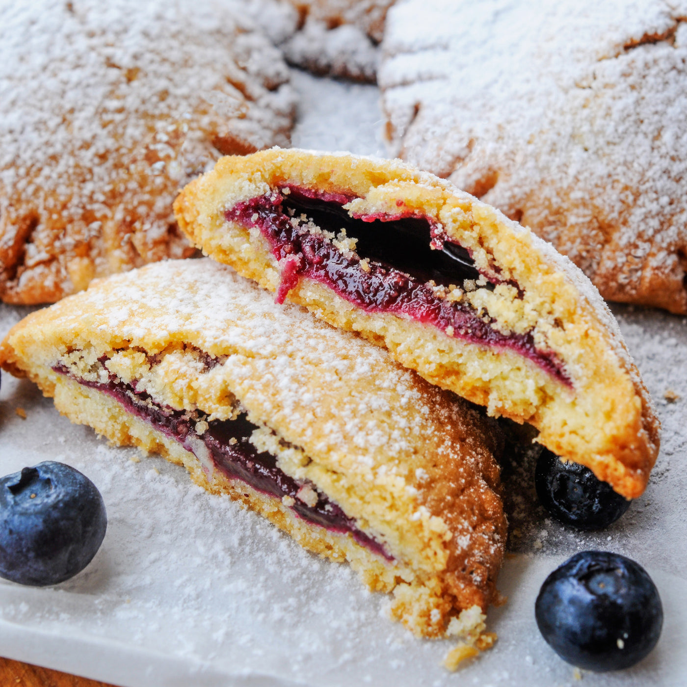 Mountain Berry Blueberry Fillings Biscuits