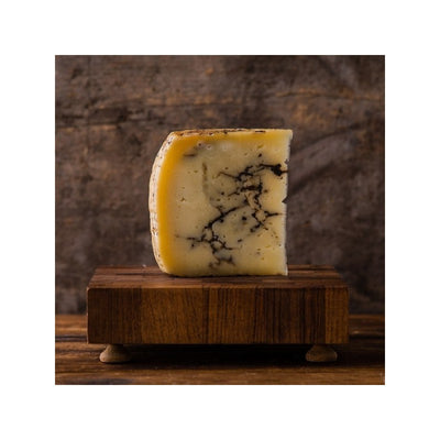 Moliterno Pecorino with Truffles